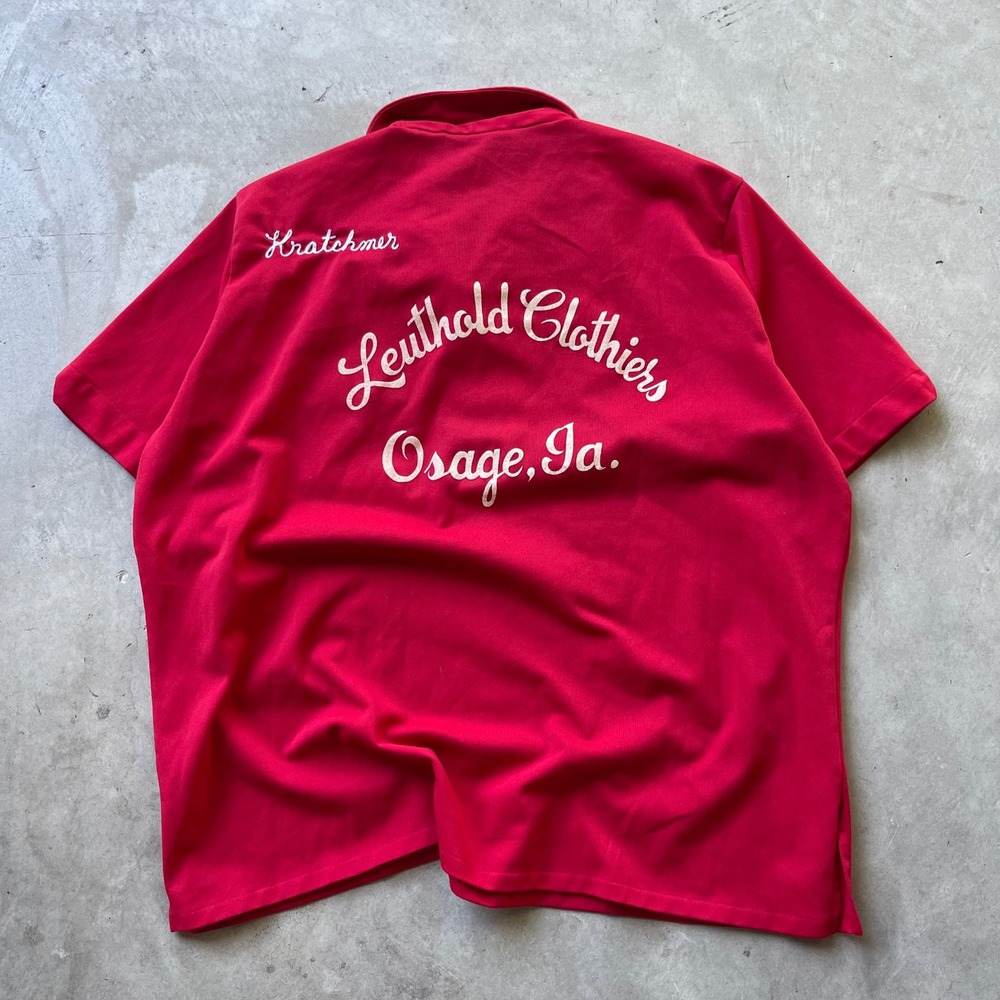 Vintage Hilton Chain Stitch Bowling Shirt Red Leuthold Clothiers Osage Ia Vern